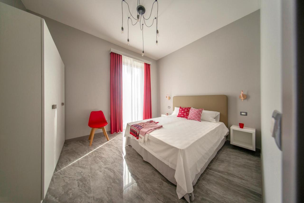 Palazzo Novecento Apartment Margherita Di Savoia Luaran gambar
