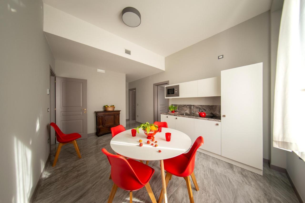 Palazzo Novecento Apartment Margherita Di Savoia Luaran gambar