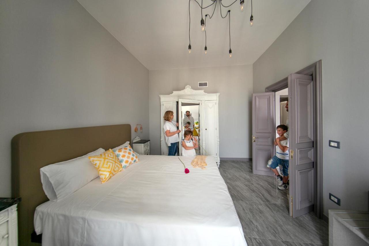 Palazzo Novecento Apartment Margherita Di Savoia Luaran gambar