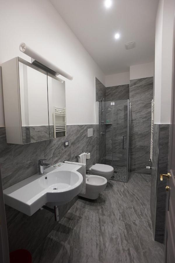 Palazzo Novecento Apartment Margherita Di Savoia Luaran gambar